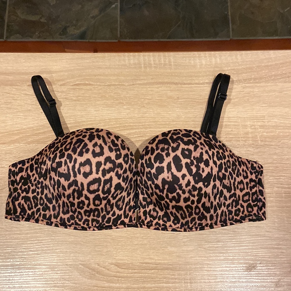 Victoria Secret Bombshell 36B